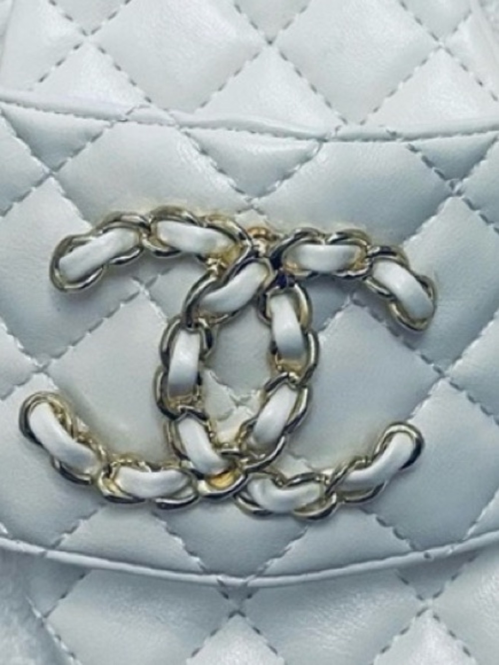 🔥 Chanel White Quilted Sandals with Iconic chain CC size 42 10 11 - Picture 2 of 4